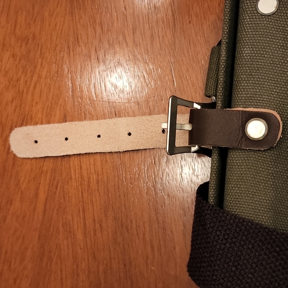 Line of Trade army green canvas travel bag! SOO FUN AND UNIQUE! NWOT - Picture 5 of 8